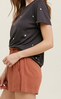 STAR EMBROIDERED KNIT TOP